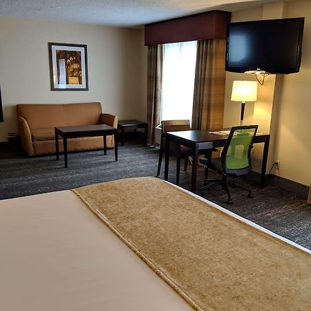 Best Western Plus Hanes Mall Winston-Salem Exterior foto