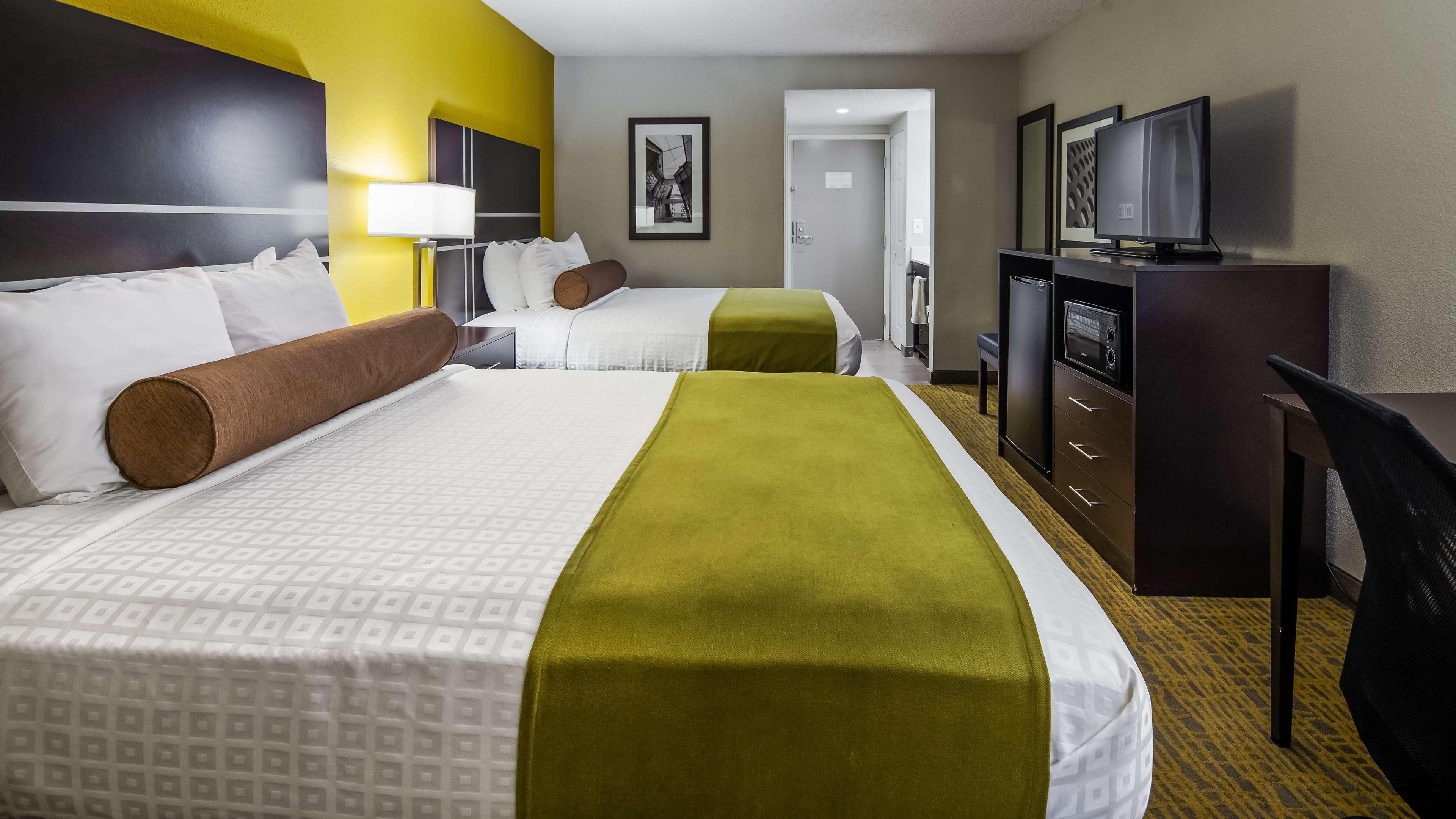 Best Western Plus Hanes Mall Winston-Salem Exterior foto