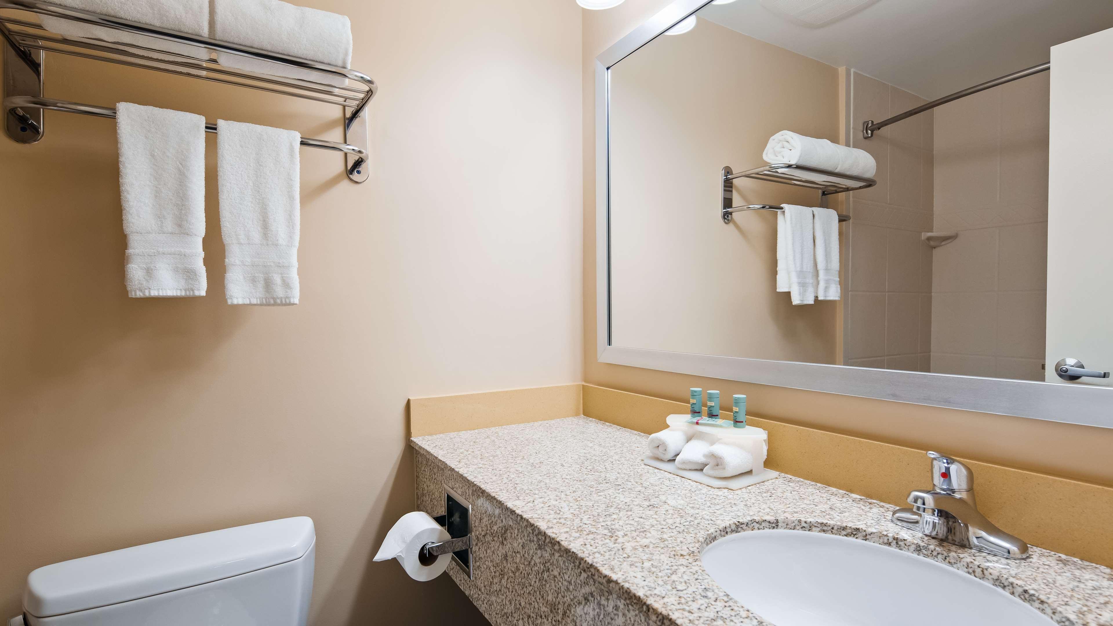 Best Western Plus Hanes Mall Winston-Salem Exterior foto