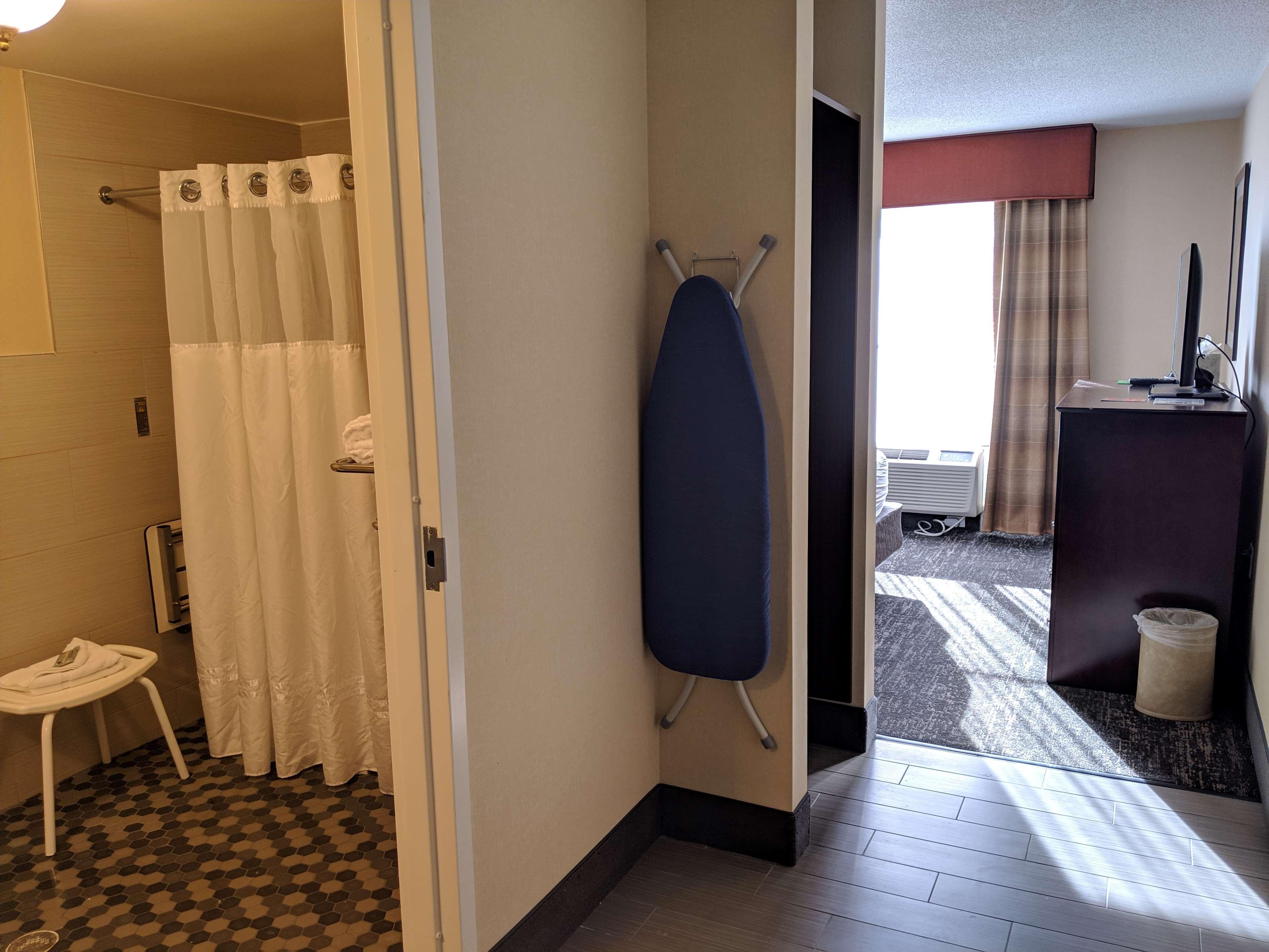 Best Western Plus Hanes Mall Winston-Salem Exterior foto